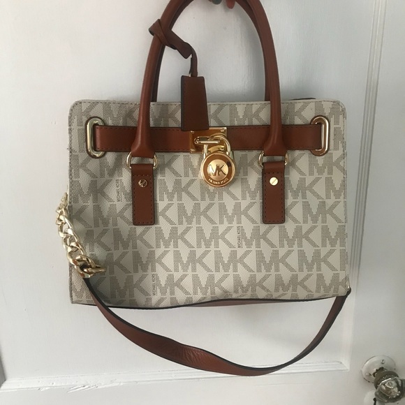 Michael Kors Handbag - Picture 3 of 6